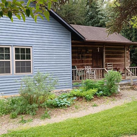 Restored1850S Log Cabin, With Gazebo And Gardens! 1 Mile To Downtown Weaverville Buitenkant foto