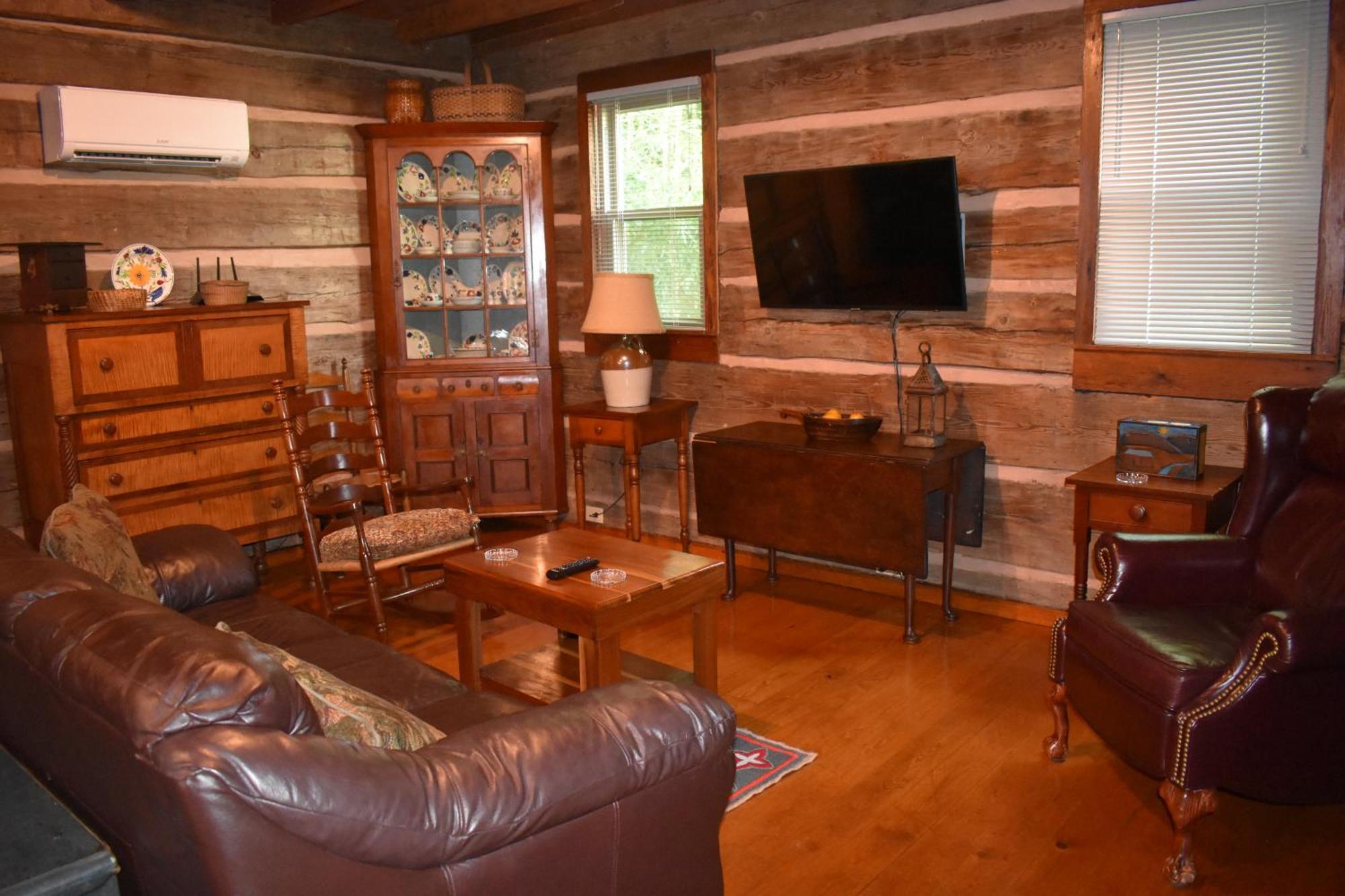 Restored1850S Log Cabin, With Gazebo And Gardens! 1 Mile To Downtown Weaverville Buitenkant foto