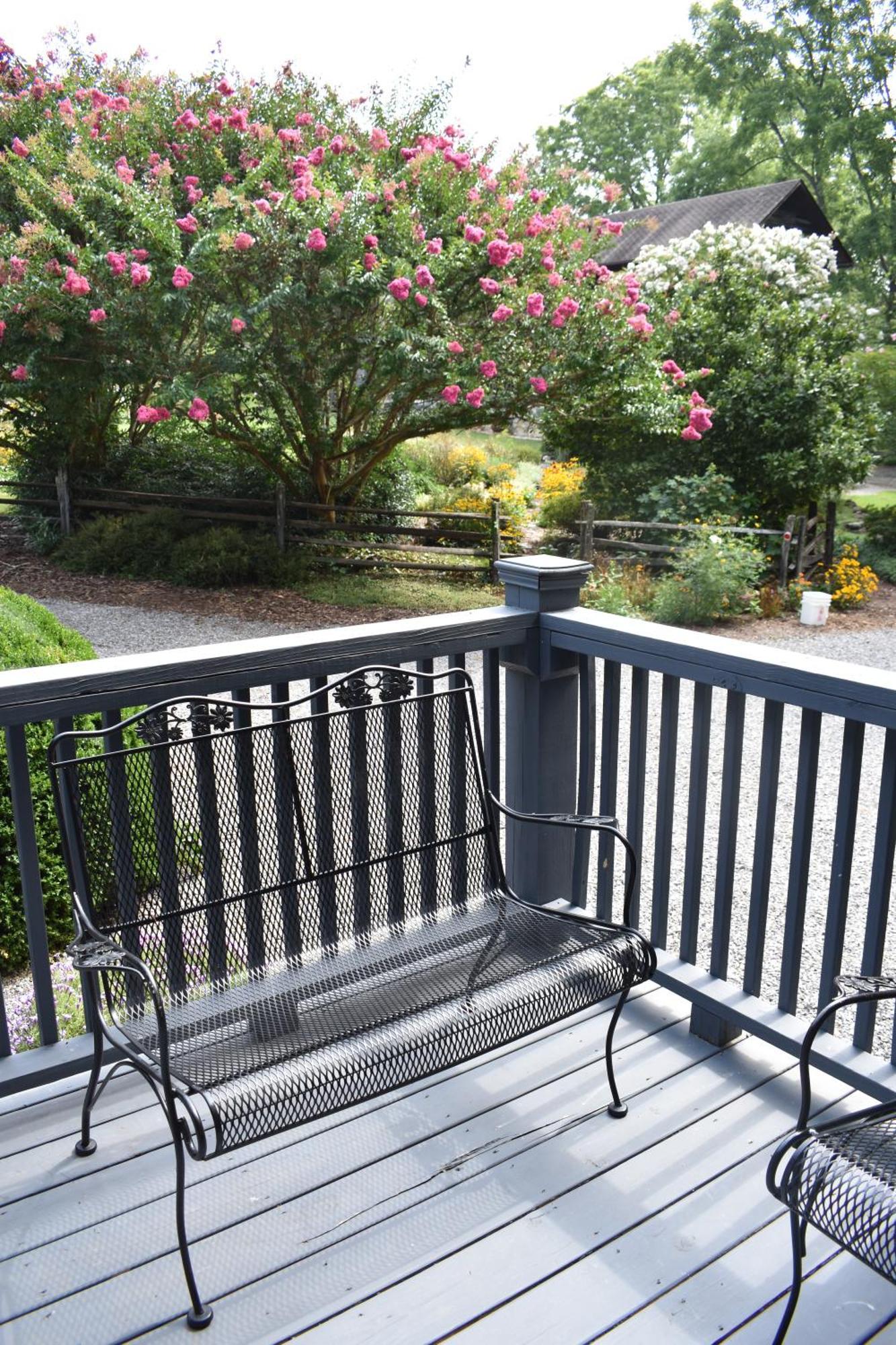 Restored1850S Log Cabin, With Gazebo And Gardens! 1 Mile To Downtown Weaverville Buitenkant foto